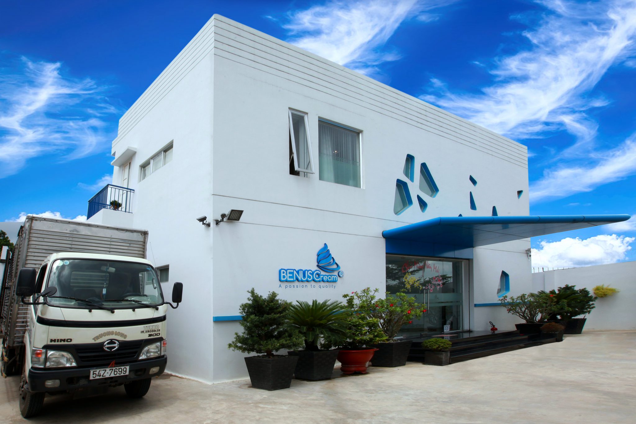 Thông điệp giám đốc